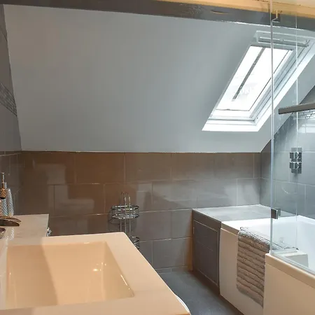 Hébergement de vacances George's View *